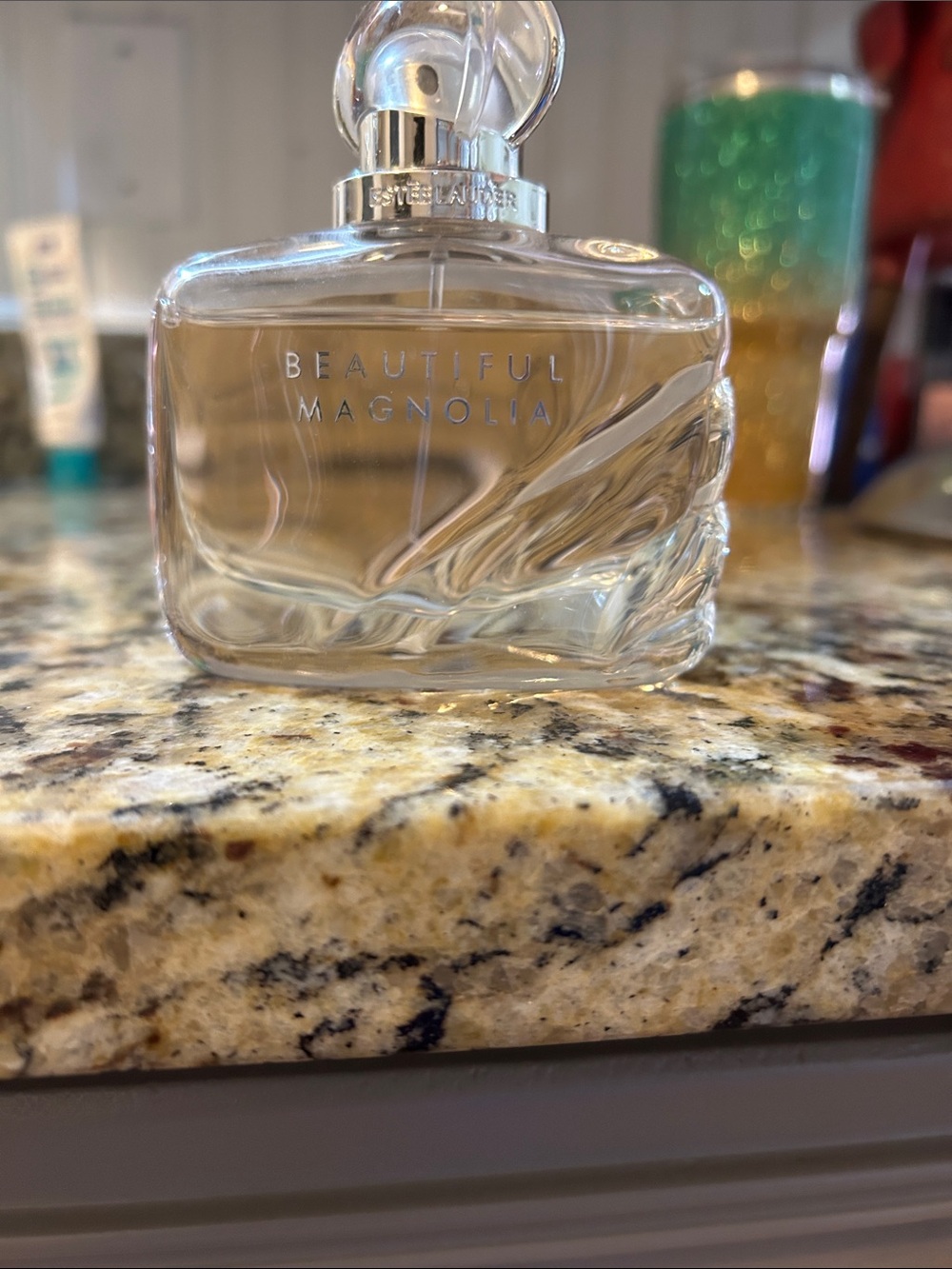 Estee Lauder Beautiful Magnolia - Clear Glass with Soft Gold Liquid